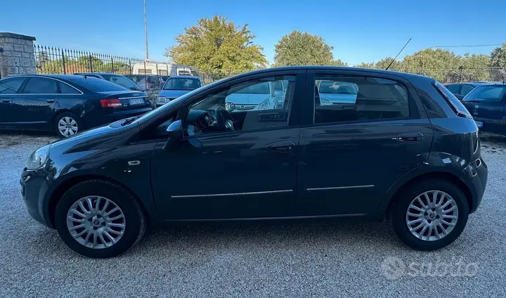 Fiat Punto Evo 2010 photo 4
