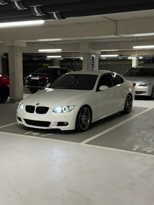 BMW 3Er-Reihe 325I