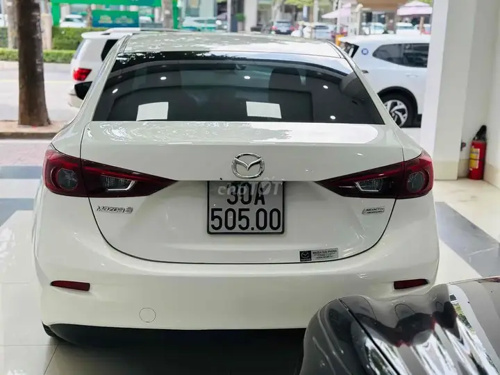 Mazda 3 2015 photo 5