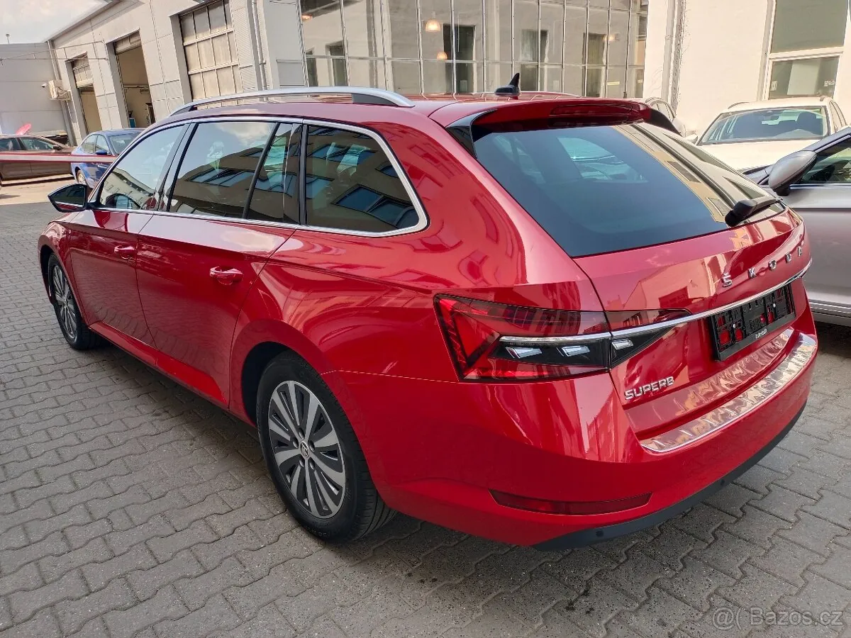 Skoda Superb 2023 photo 4