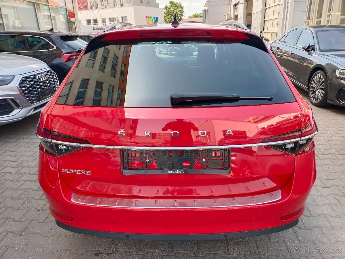Skoda Superb 2023 photo 5