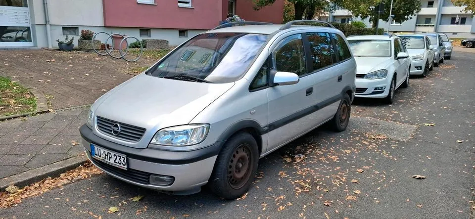 Opel Zafira A