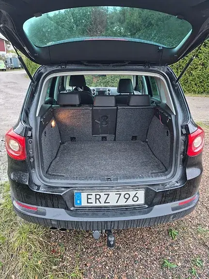 Volkswagen Tiguan 2010 photo 2
