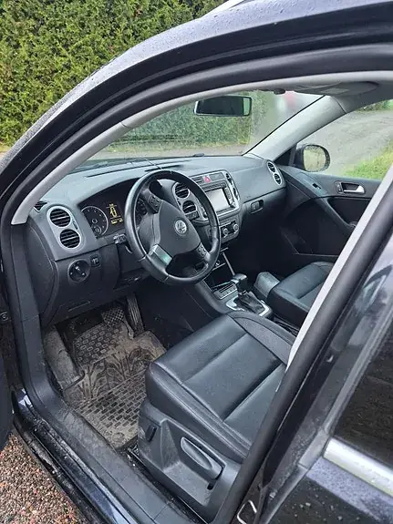Volkswagen Tiguan 2010 photo 4