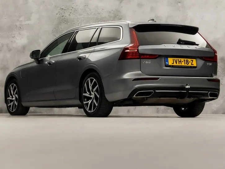 Volvo V60 2019 photo 3