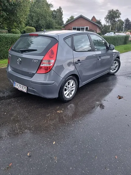Hyundai I30 2011 photo 4