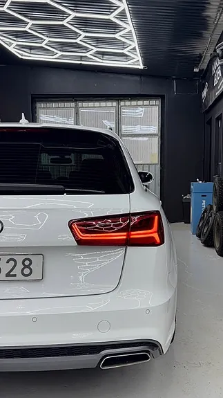 Audi A6 2017 photo 2