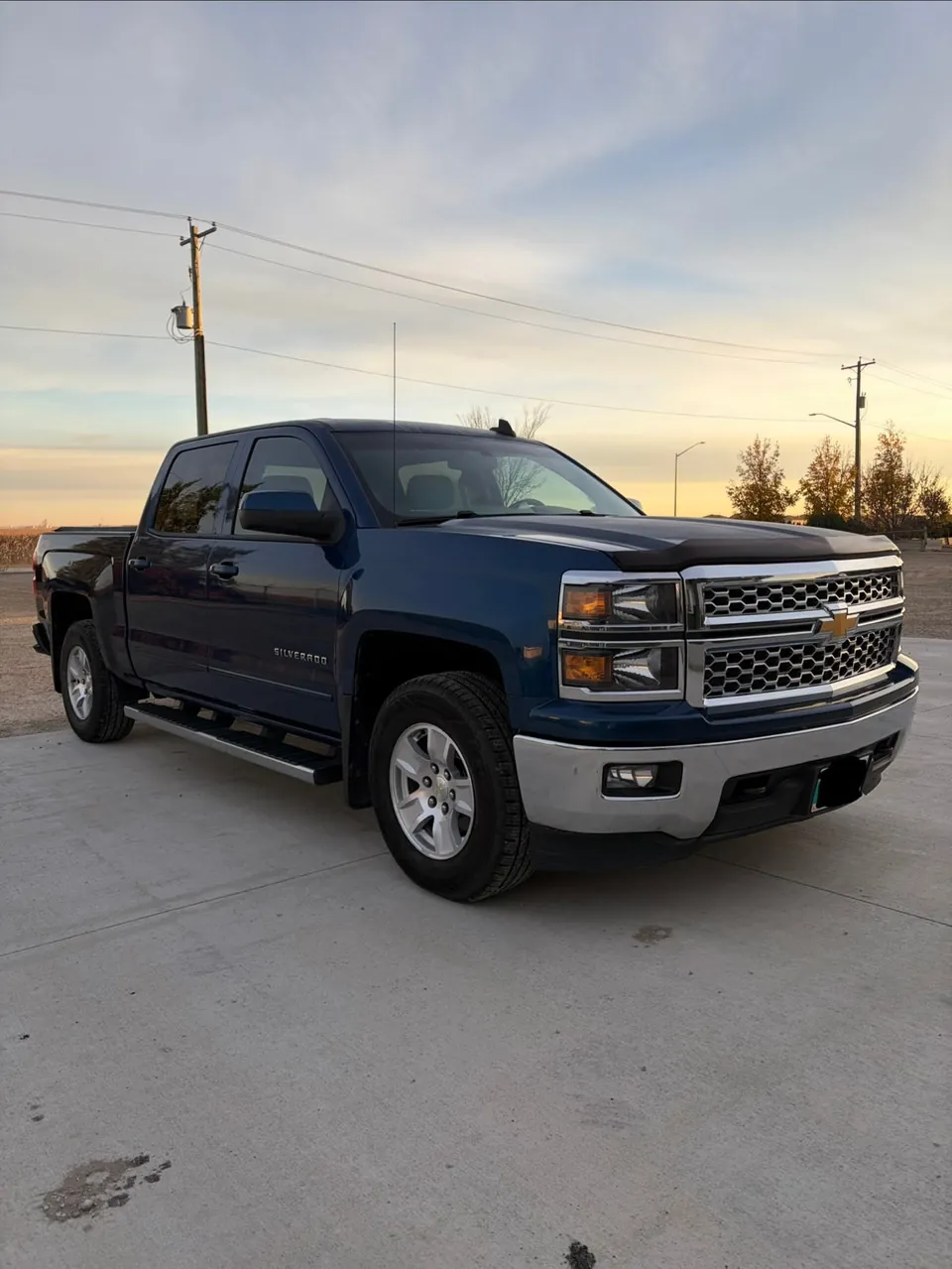 Chevrolet Silverado 1500 2015 photo 2