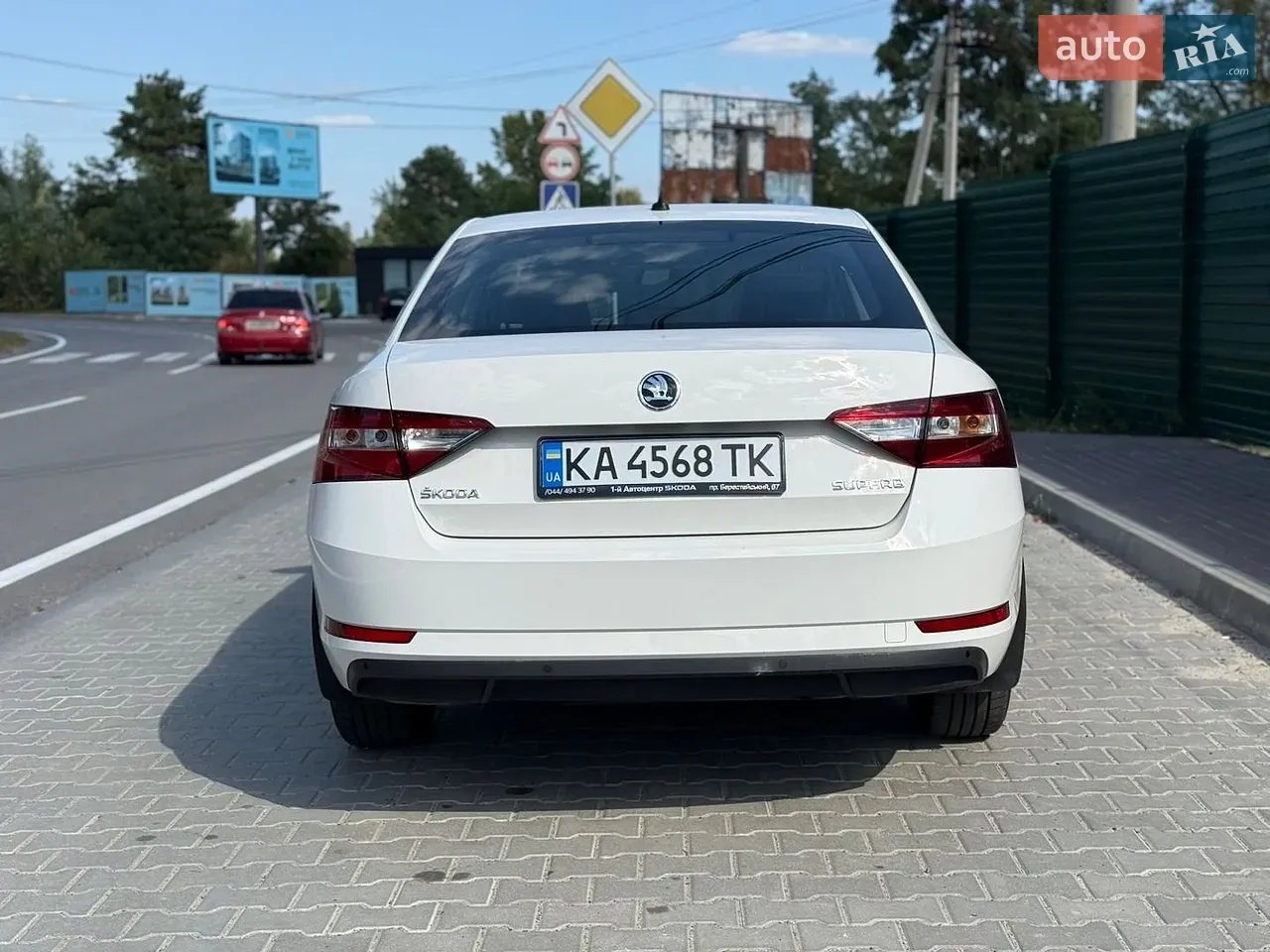 Skoda Superb 2018 photo 5