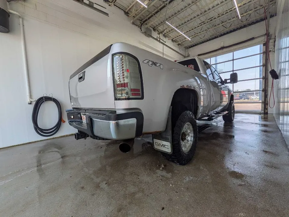 GMC Sierra 2500Hd 2009 photo 4