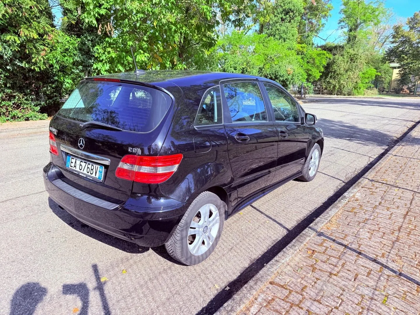 Mercedes-Benz B 180 Cdi 2010 photo 3