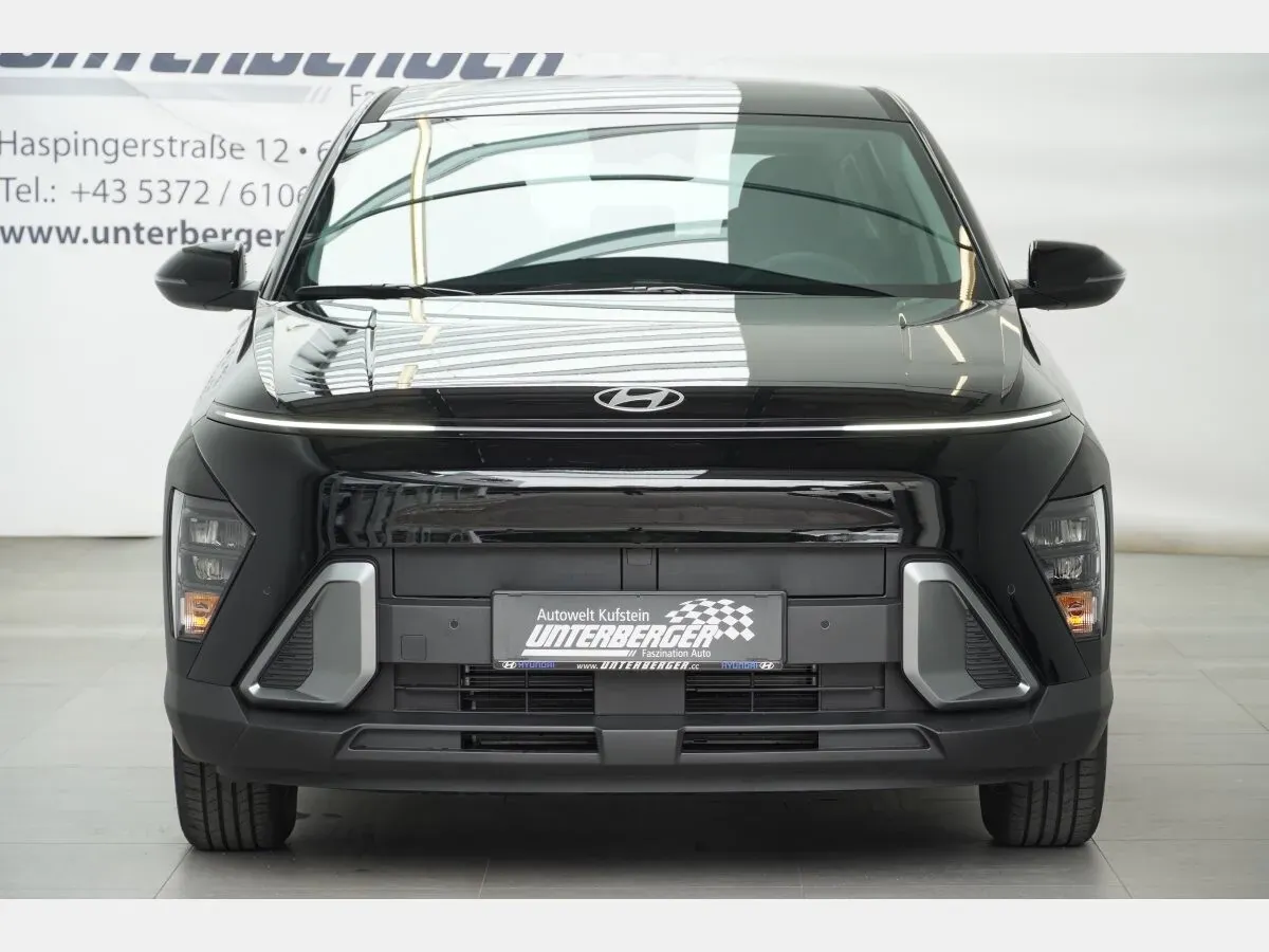 Hyundai Kona photo 3
