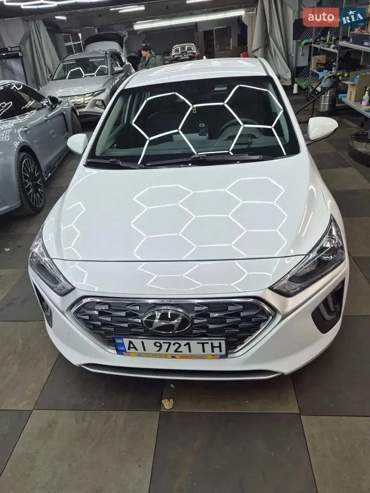 Hyundai Ioniq 2021 photo 3