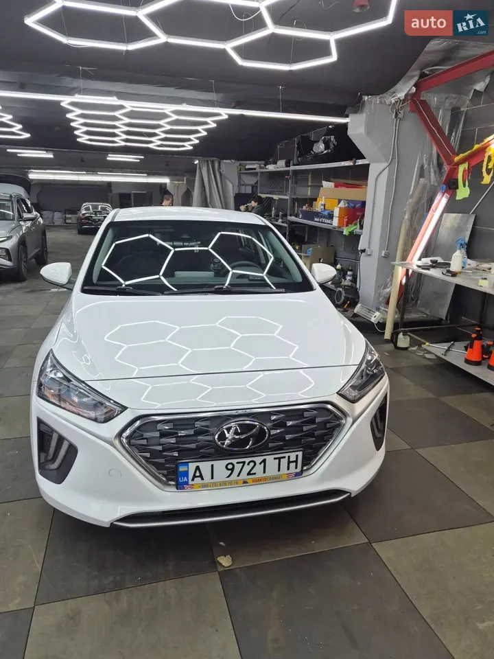 Hyundai Ioniq 2021 photo 4