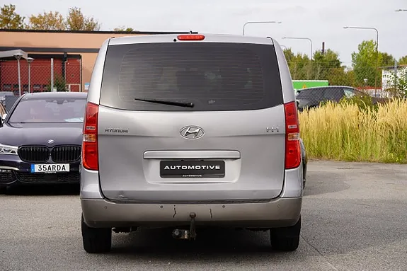 Hyundai H1 2016 photo 5