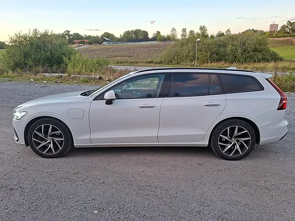 Volvo V60 2020 photo 3