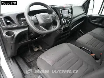 Iveco Daily 2023 photo 3