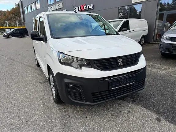 Peugeot Partner 2022 photo 2