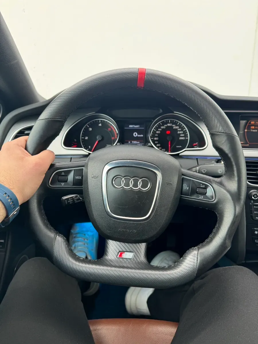Audi A5 2009 photo 2