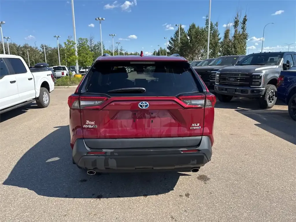 Toyota Rav4 2023 photo 4