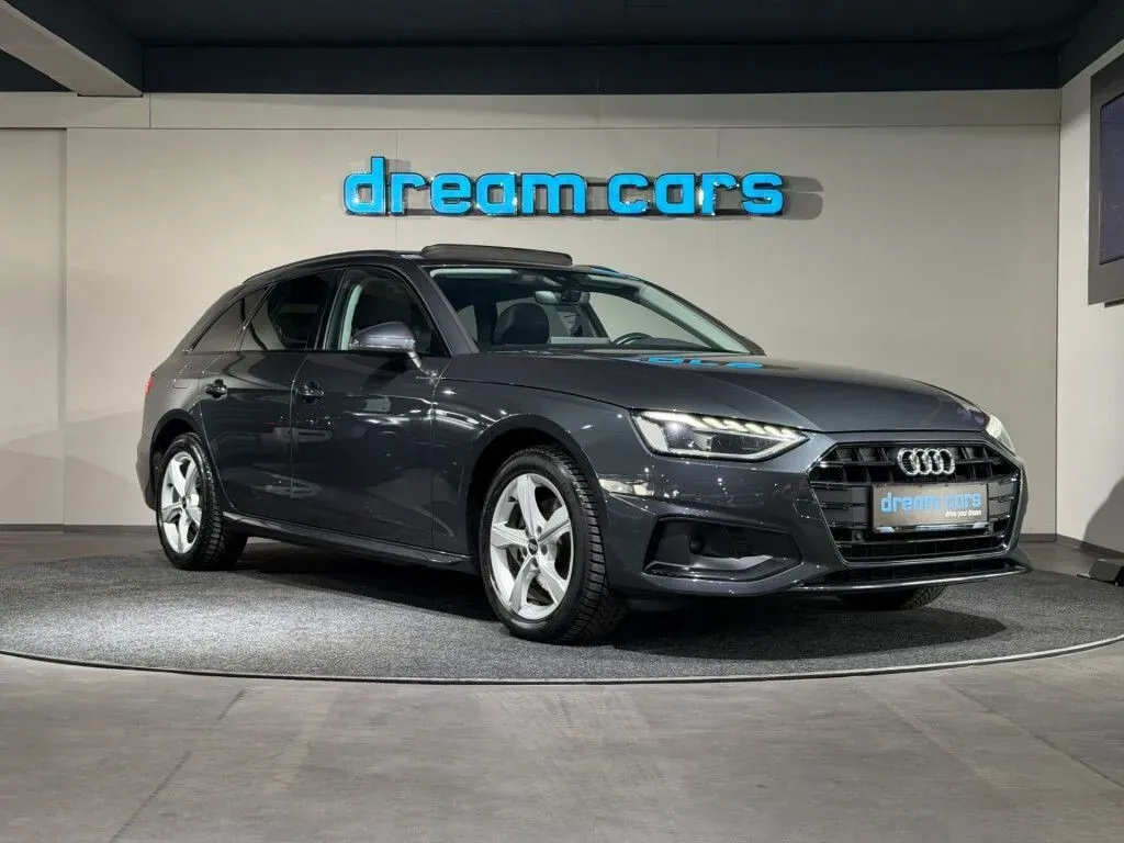 Audi A4 2021 photo 2