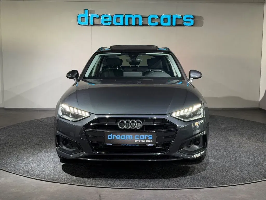 Audi A4 2021 photo 3