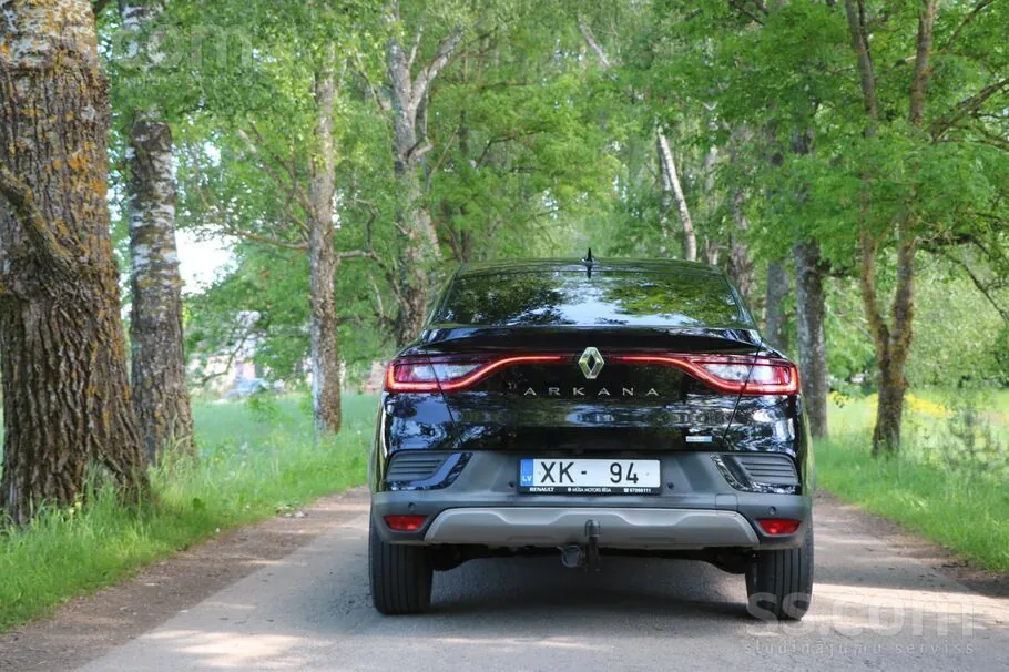 Renault Arkana 2023 photo 3