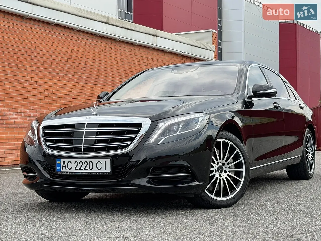 Mercedes-Benz S-Class 2013 photo 4