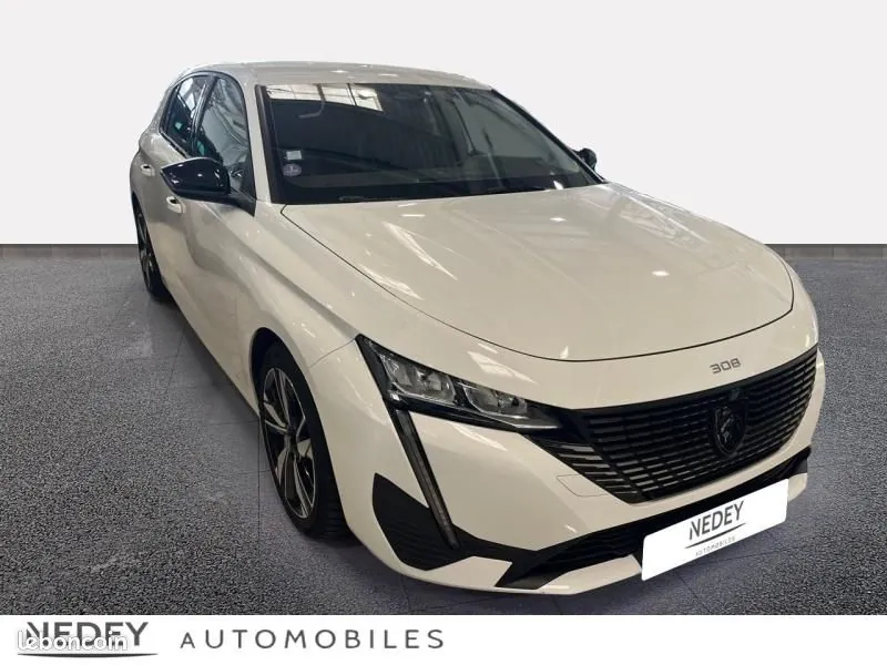 Peugeot 308 2022 photo 3