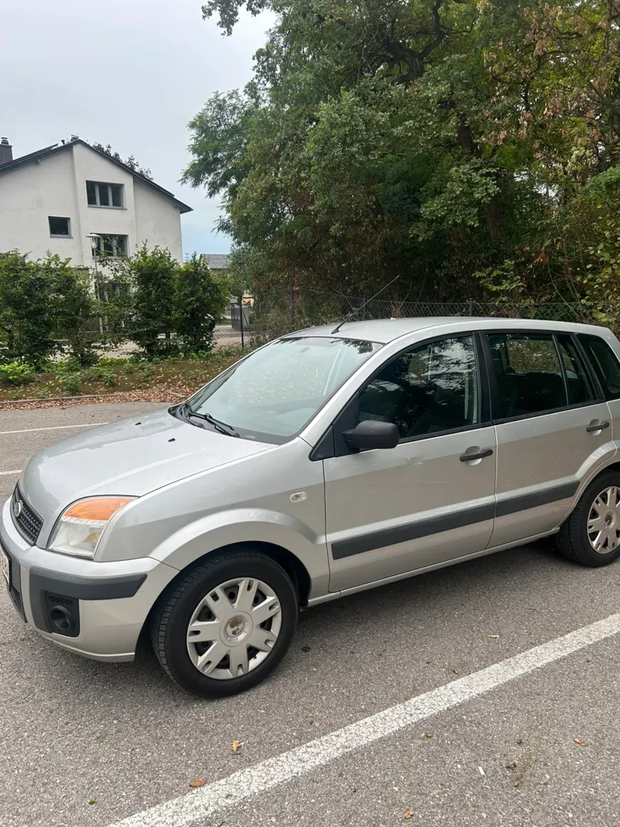 Ford Fusion 2007 photo 2