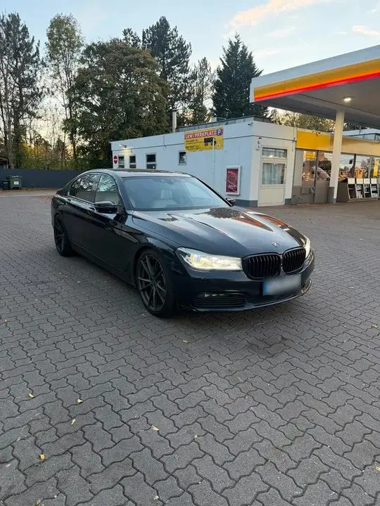 BMW 740D