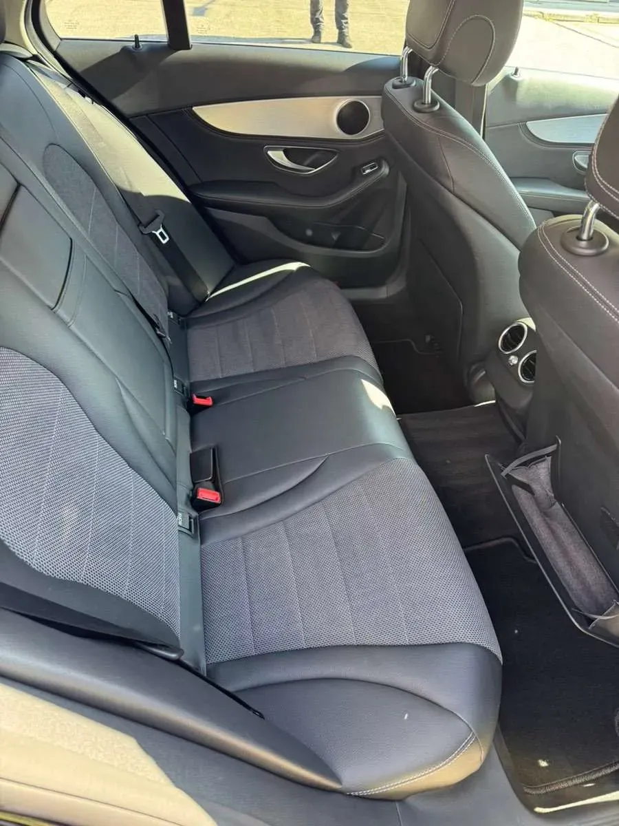 Mercedes-Benz C-Class 2015 photo 2