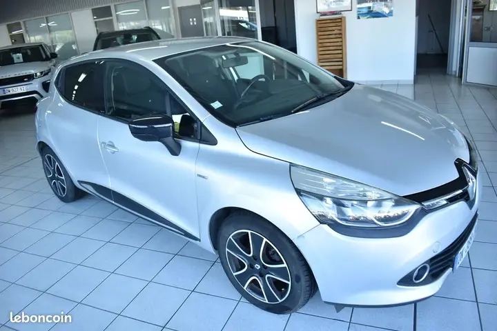 Renault Clio 2014 photo 3
