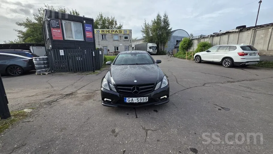 Mercedes-Benz E350 2009 photo 3