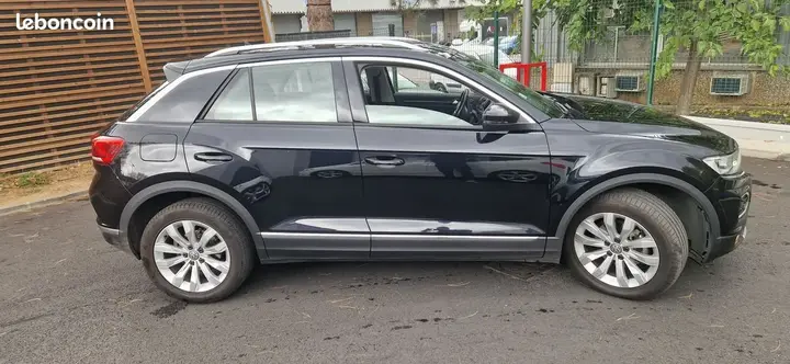 Volkswagen T-Roc 2019 photo 5