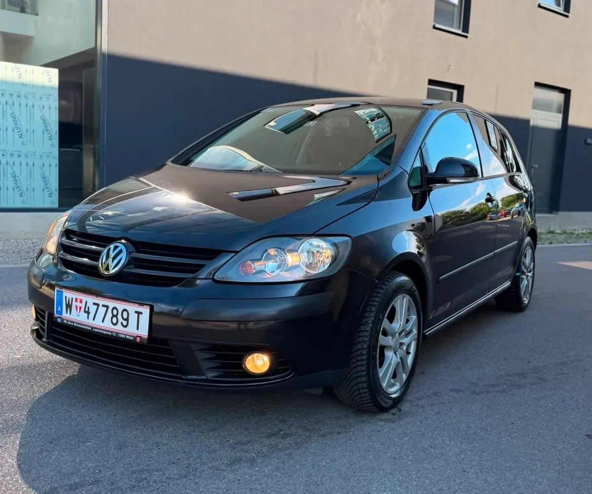 Volkswagen Golf 2006 photo 2