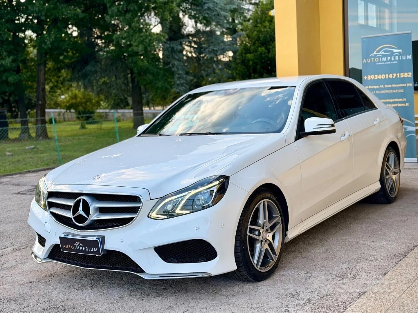 Mercedes-Benz E 300