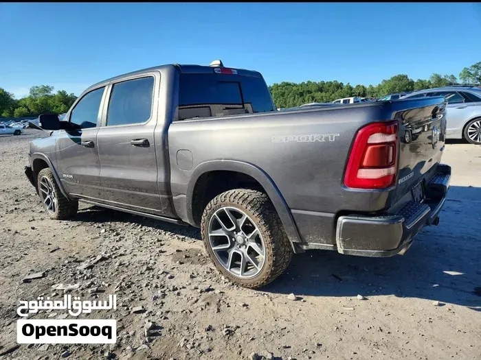 Dodge Ram Laramie 2021 photo 2
