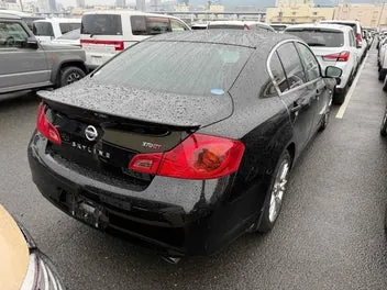 Nissan Skyline 2013 photo 3