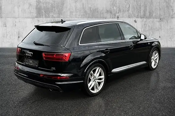 Audi Q7 2017 photo 5