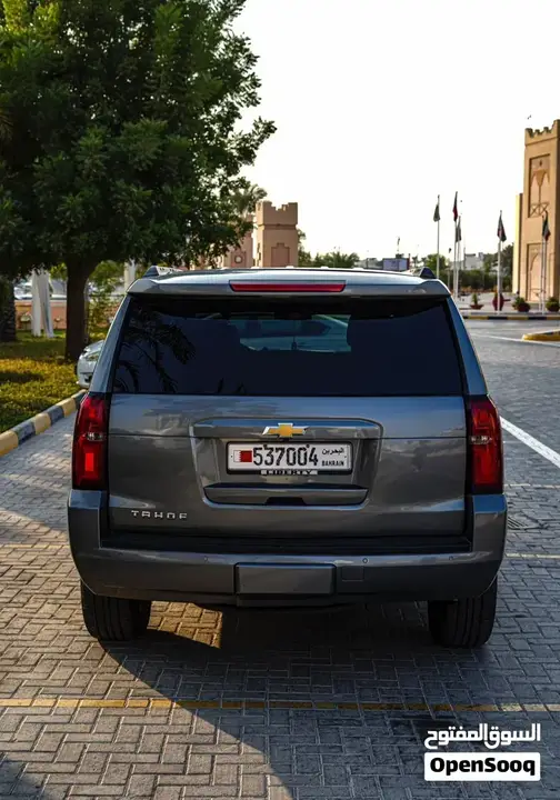 Chevrolet Tahoe 2018 photo 2