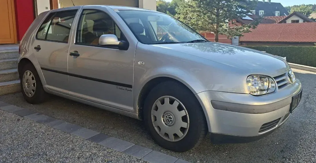 Volkswagen Golf 2001 photo 3