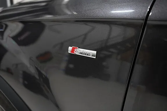 Audi Q7 2015 photo 3