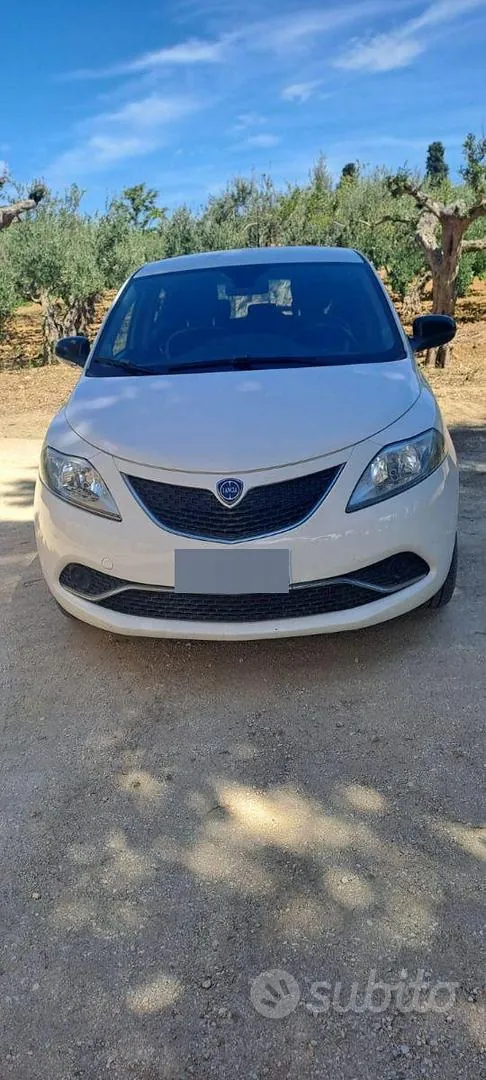 Lancia Ypsilon 2017 photo 3