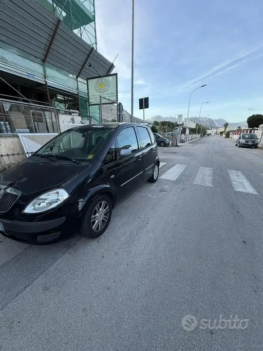 Lancia Musa 2006 photo 2