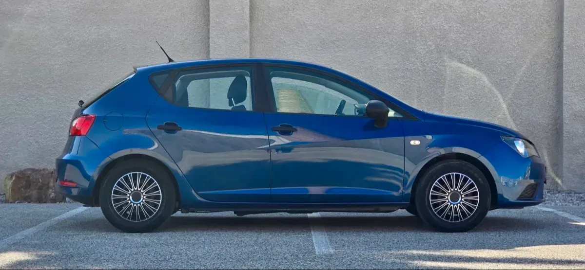 Seat Ibiza 2013 photo 2