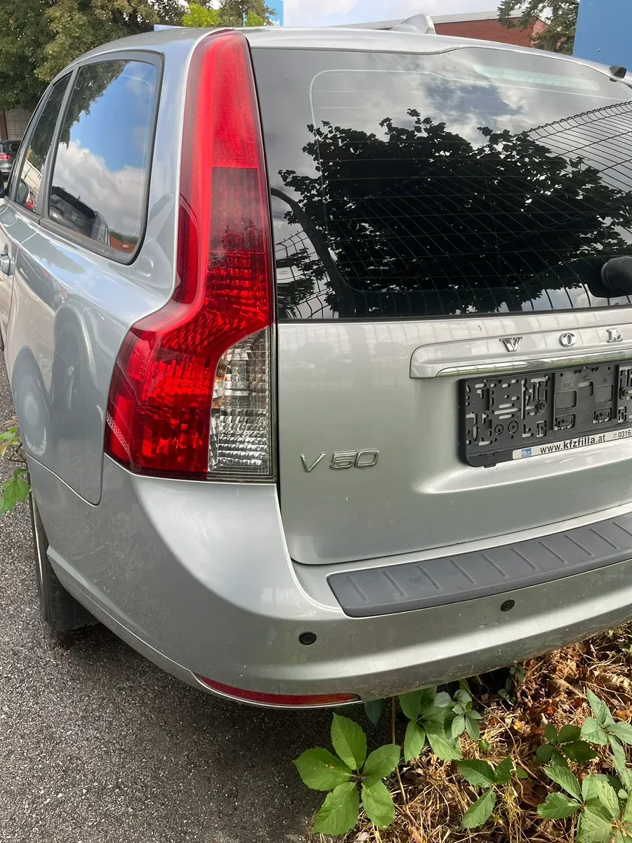 Volvo V50 2008 photo 3