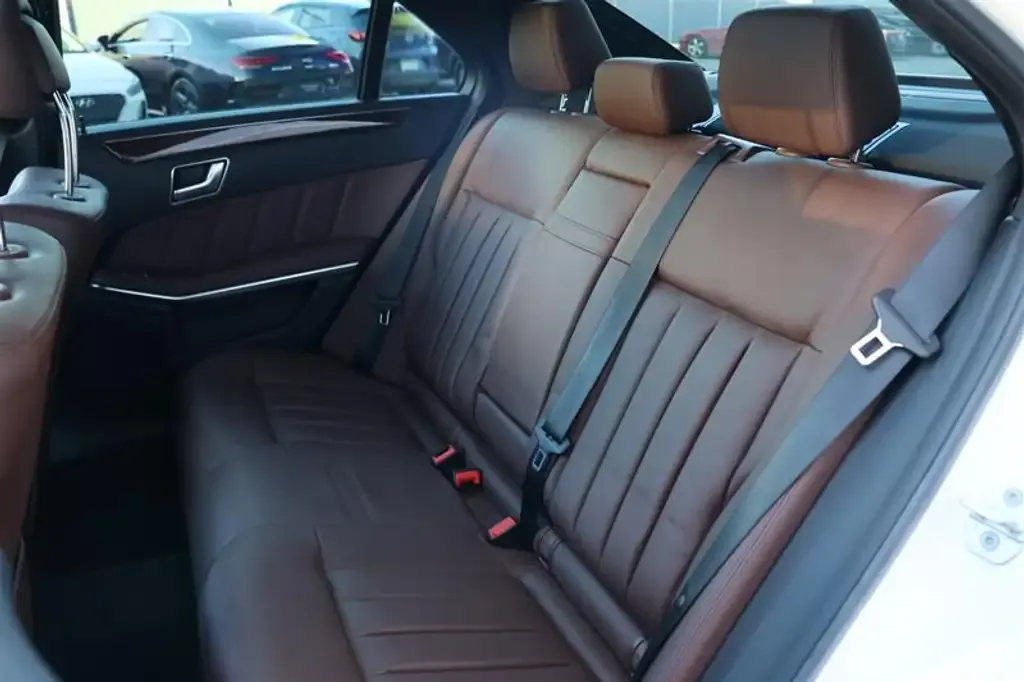 Mercedes-Benz E-Class 2016 photo 4