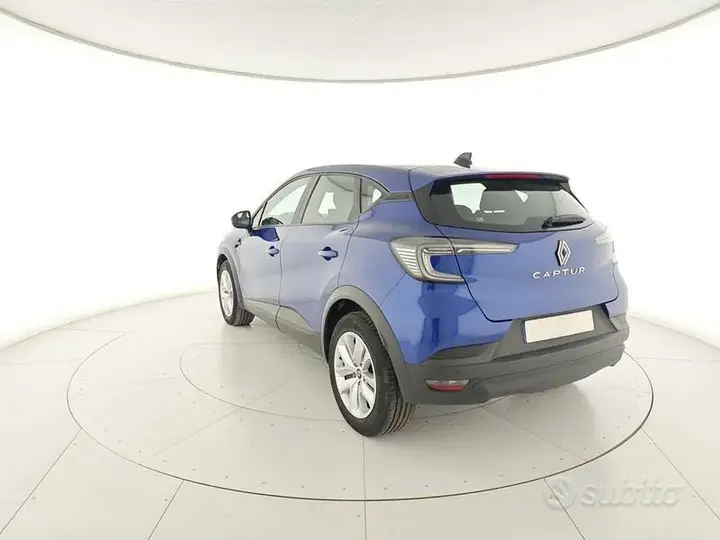Renault Captur 2025 photo 4