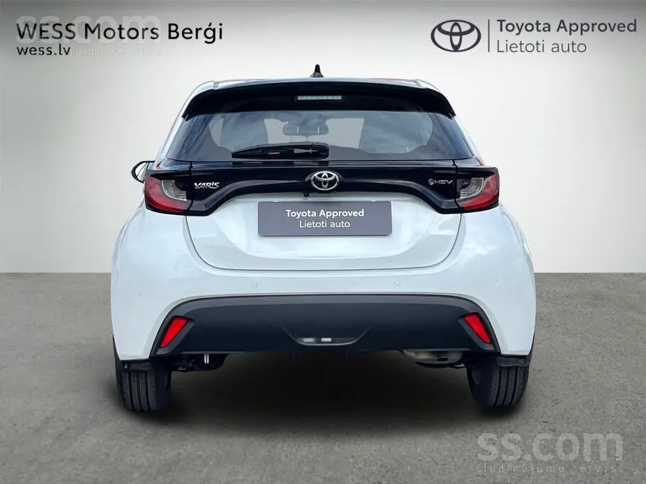 Toyota Yaris 2025 photo 4